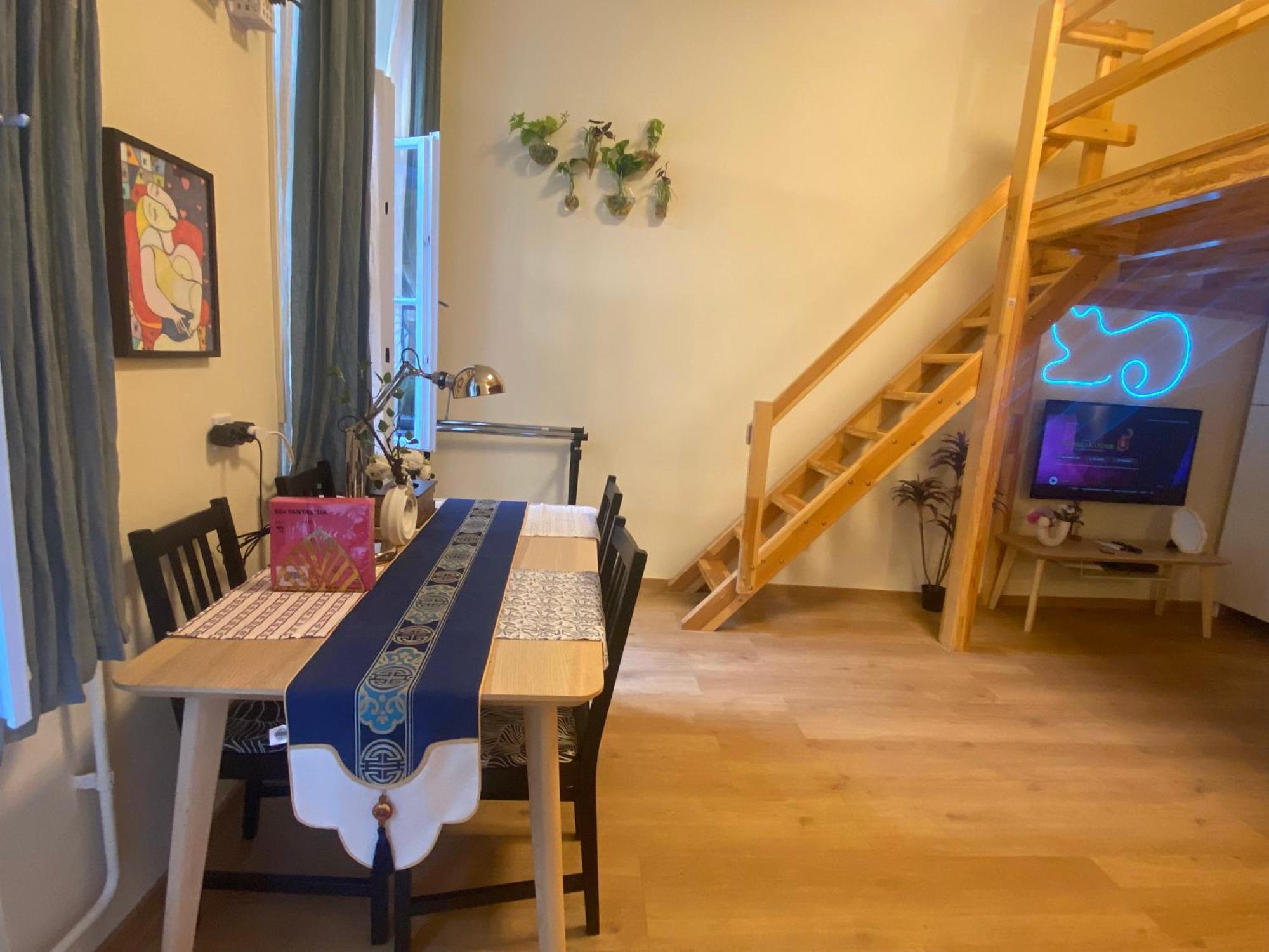 Sweet Spot-next New York Cafe Apartment